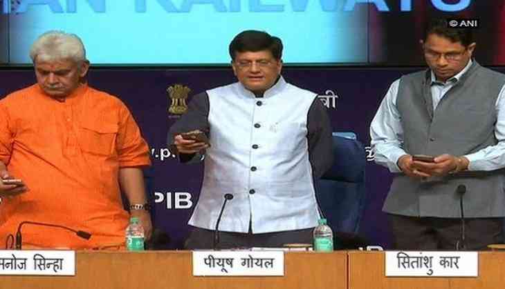 Centre Launches 'Rail MADAD', 'Menu On Rails' Mobile Apps