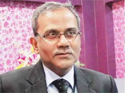 SBI Managing Director B Sriram took charge as the CEO and MD of IDBI Bank for 3 months