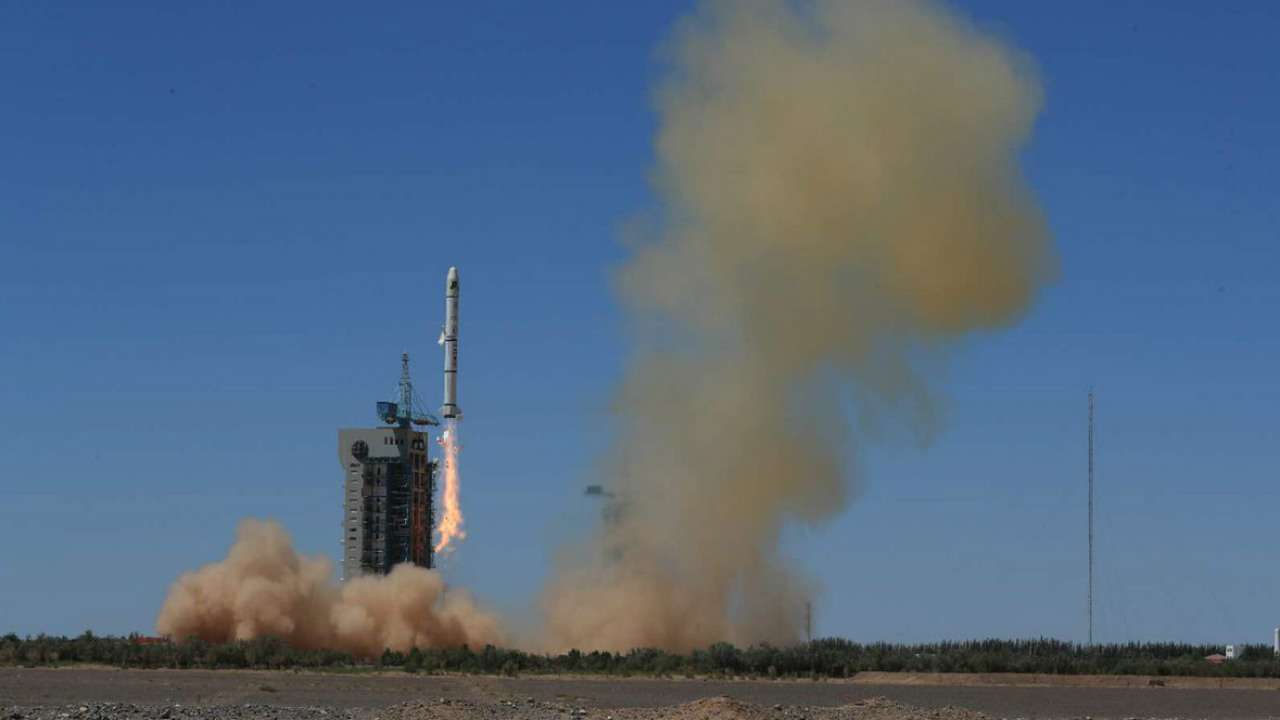 2 satellites PRSS-1 and PAK-TES-1A